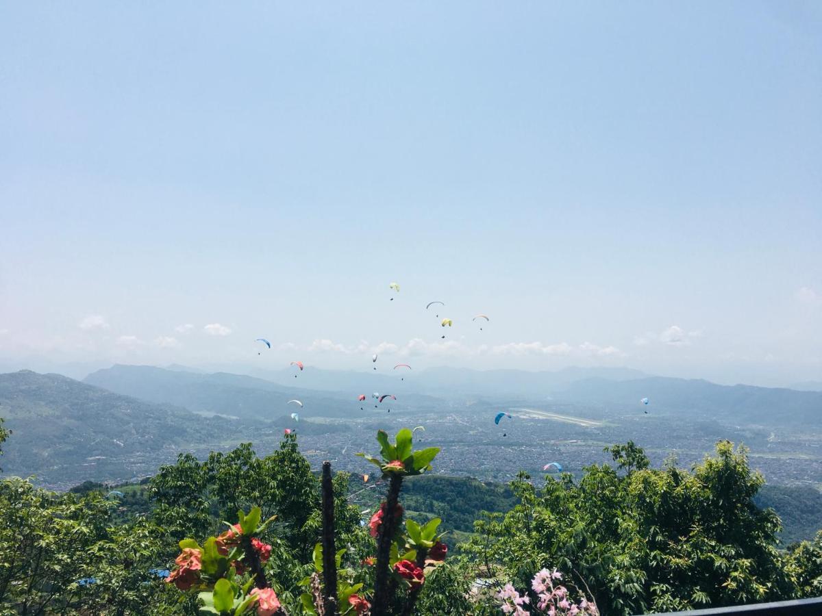 Hotel Pristine Himalaya Pokhara Kültér fotó