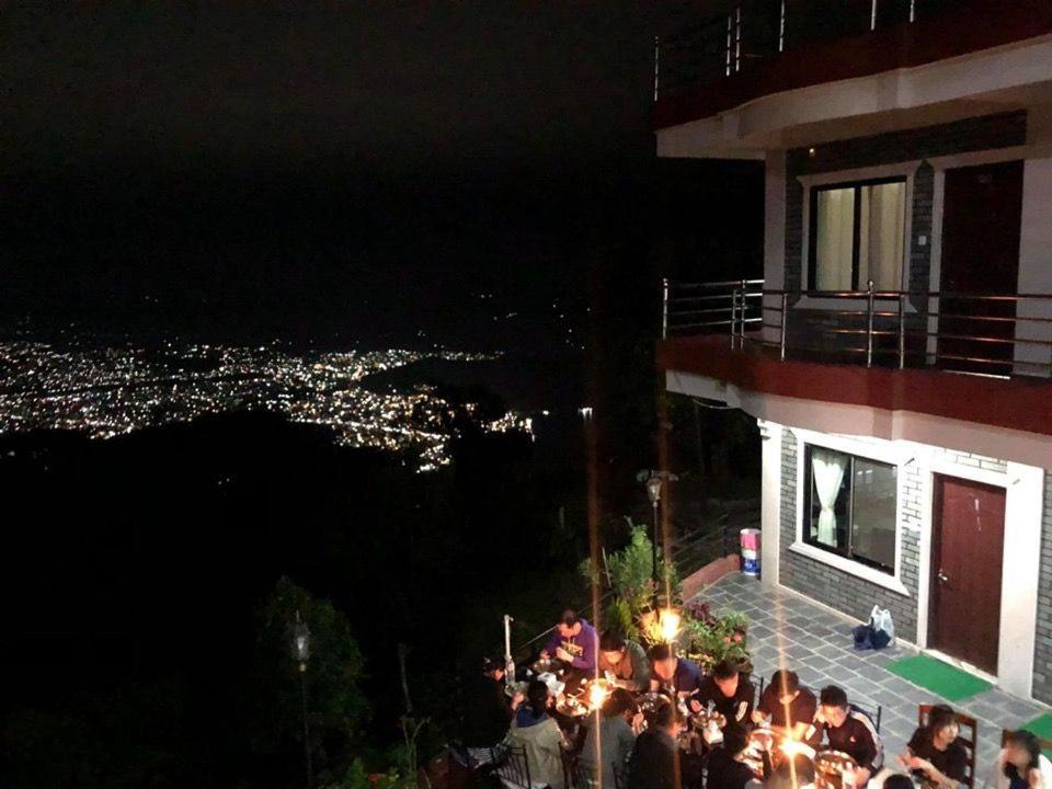Hotel Pristine Himalaya Pokhara Kültér fotó