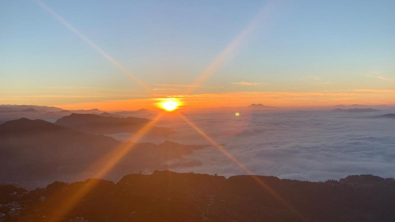 Hotel Pristine Himalaya Pokhara Kültér fotó