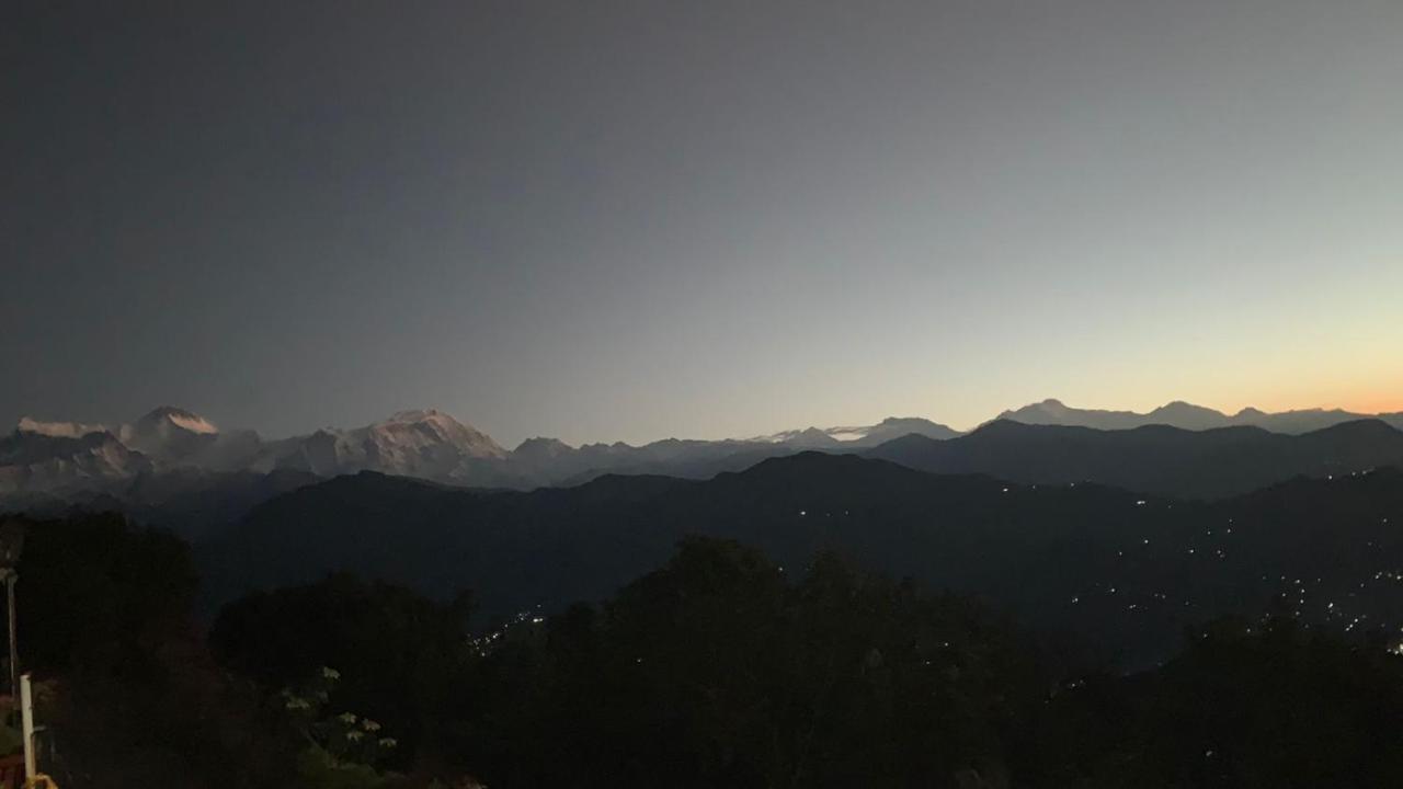 Hotel Pristine Himalaya Pokhara Kültér fotó