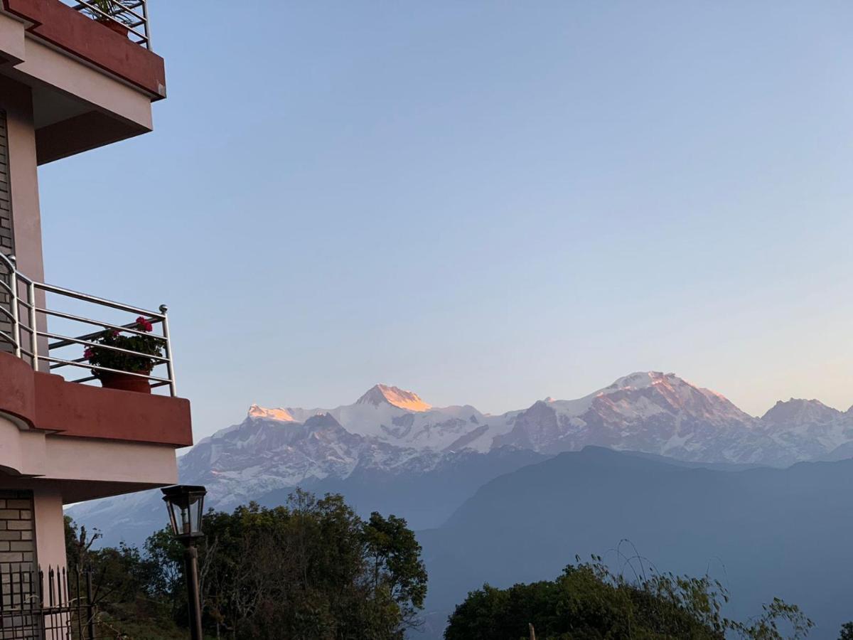 Hotel Pristine Himalaya Pokhara Kültér fotó