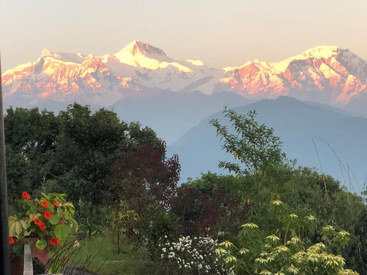 Hotel Pristine Himalaya Pokhara Kültér fotó
